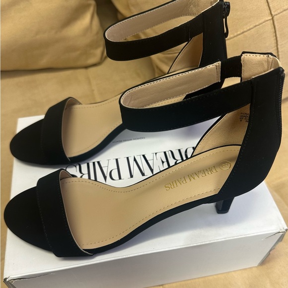 Dream Pairs Black Strappy Heels - Picture 2 of 9